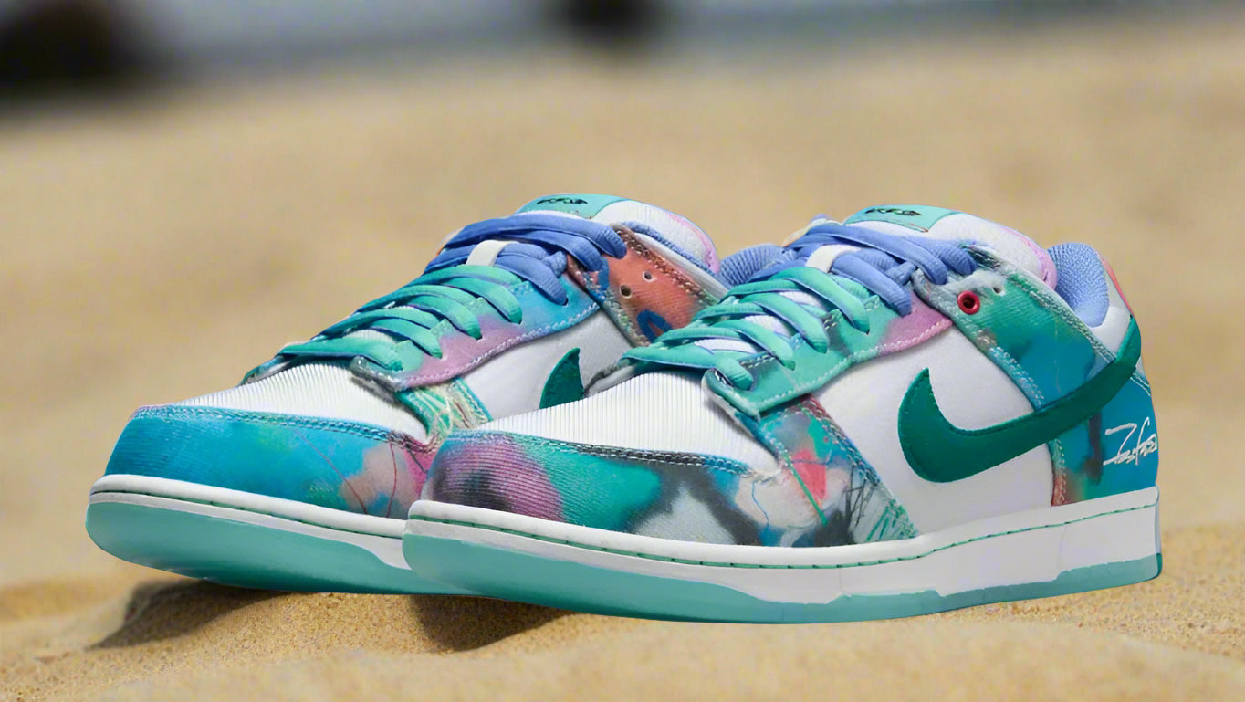Nike x Futura Laboratories SB Dunk Low "Bleached Aqua"
