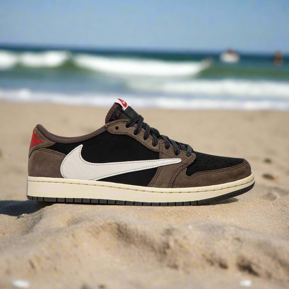 Travis Scott x Air Jordan 1 Low 'Mocha'